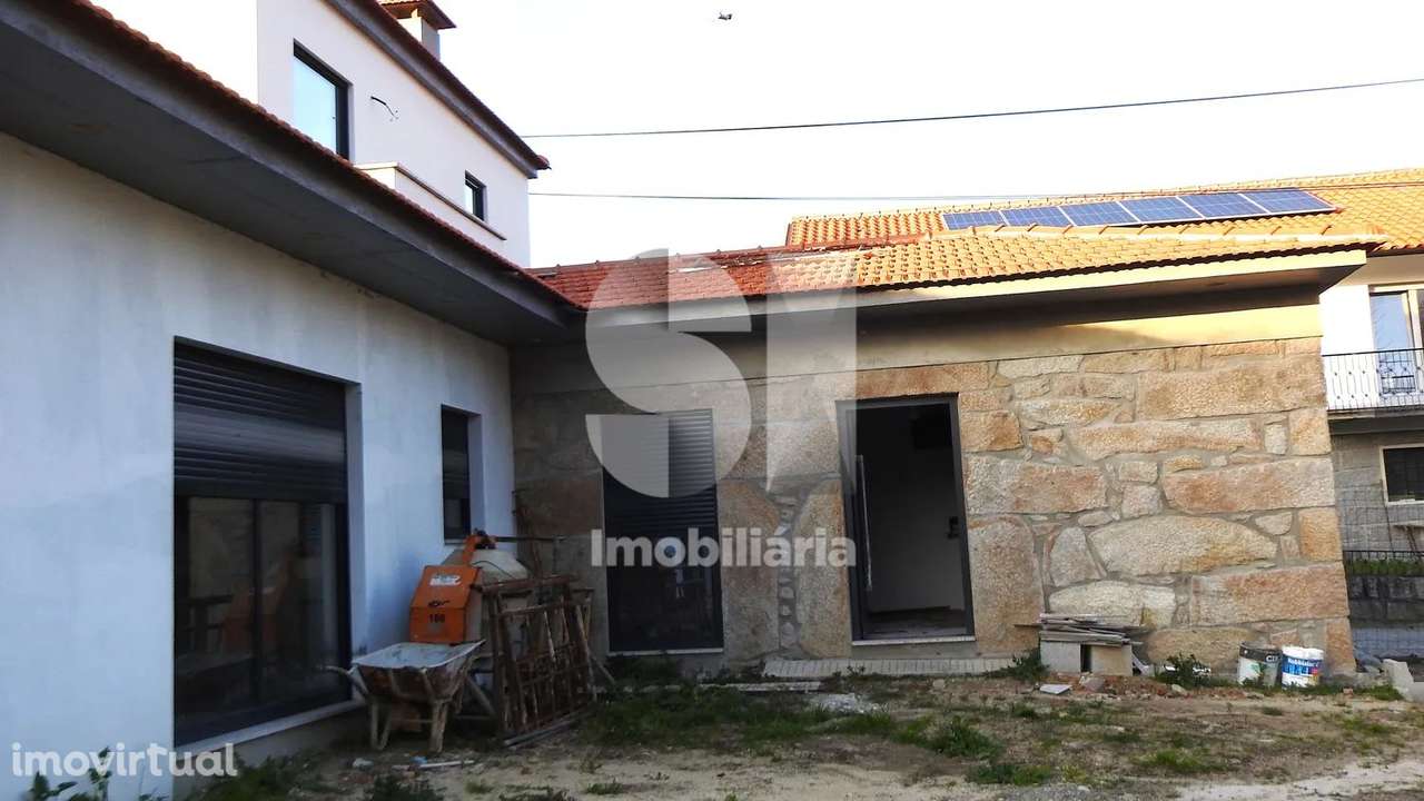 Moradia T3 | Pedra e Modernidade | Suite + Conforto Total - Grande imagem: 4/15