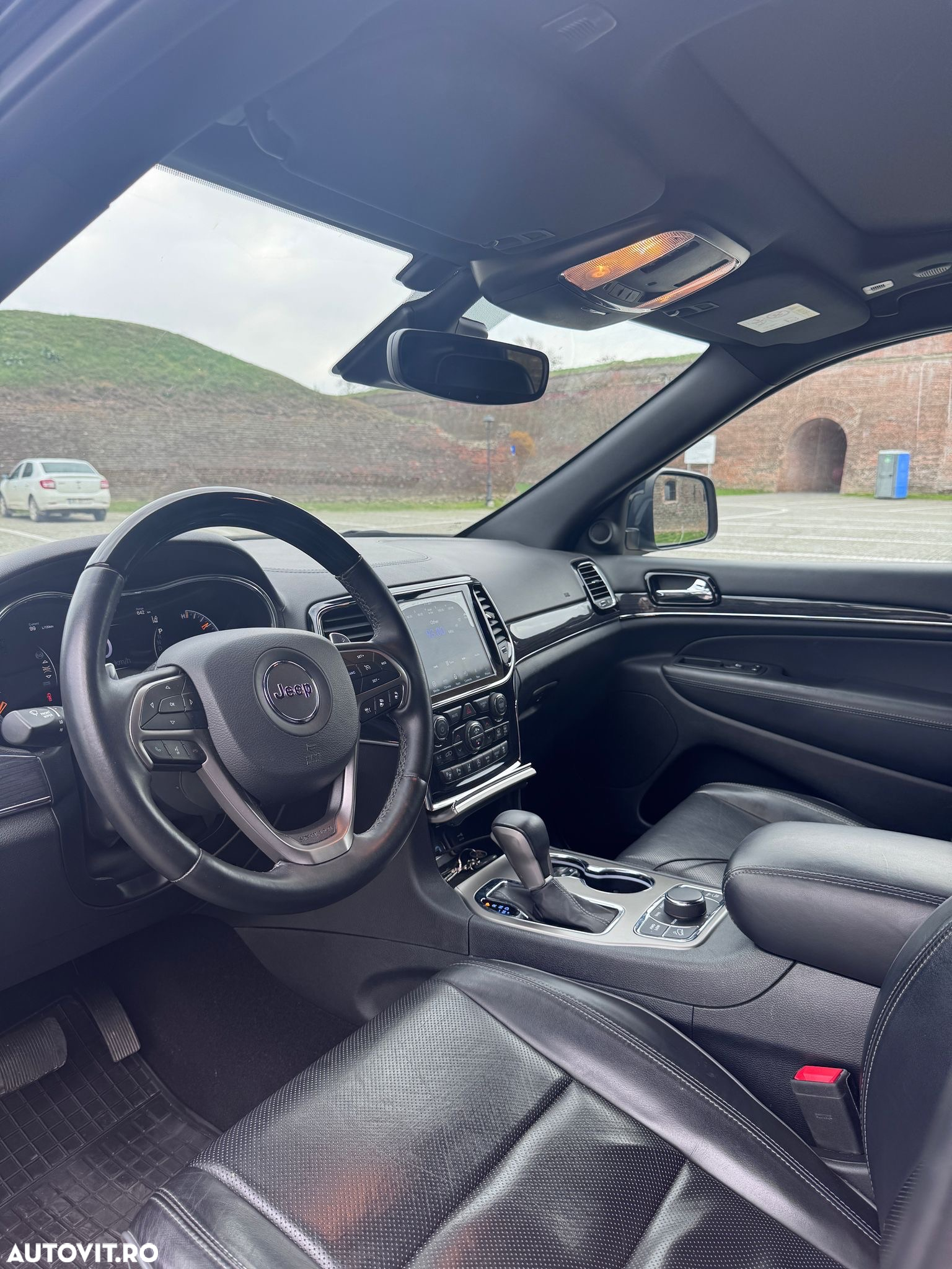Jeep Grand Cherokee 3.0 TD AT Overland - 8
