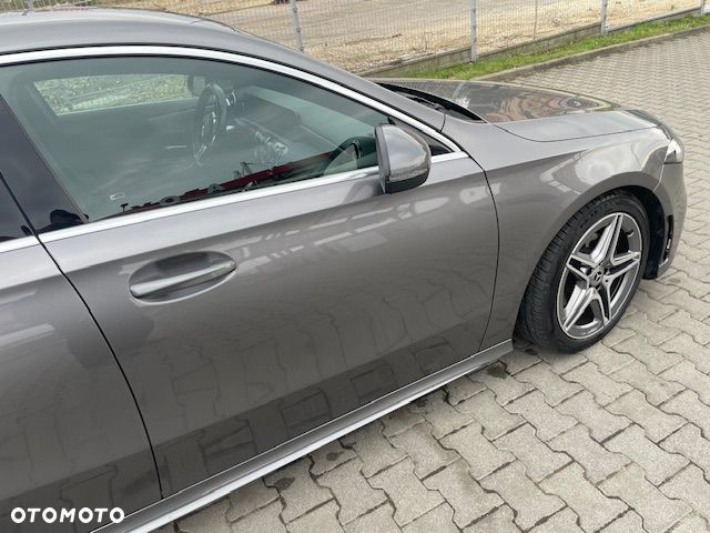 Mercedes-Benz Klasa A 180 d AMG Line 8G-DCT - 9