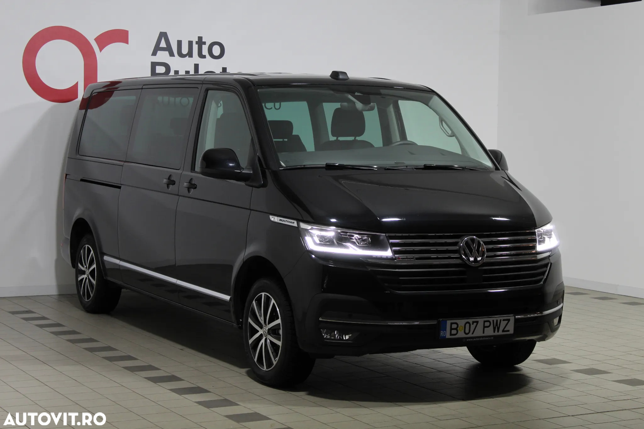 Volkswagen Multivan - 3