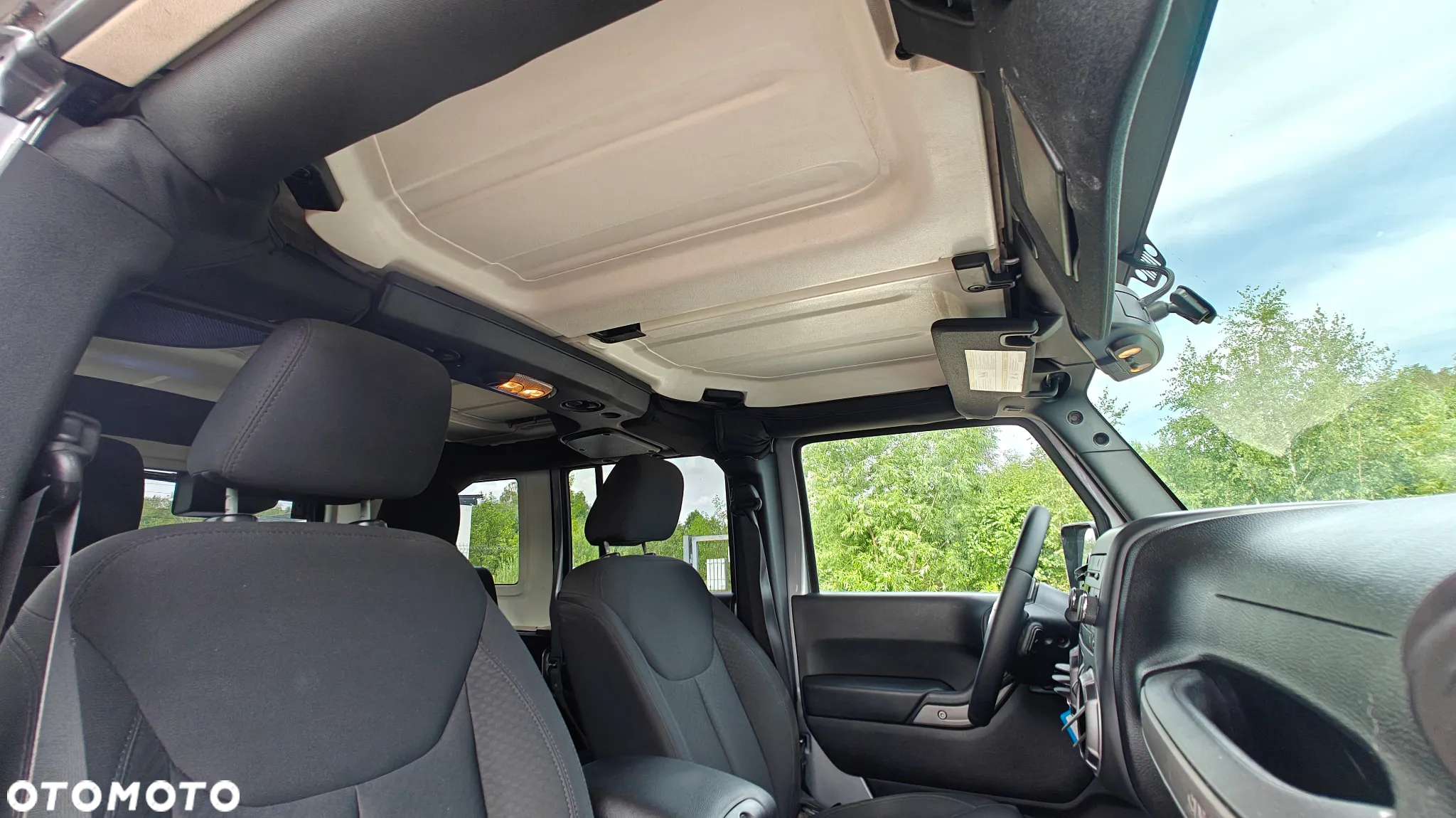 Jeep Wrangler 3.6 Unlim X - 21