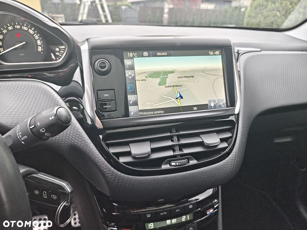 Peugeot 2008 e-HDi FAP 92 STOP & START Allure - 15