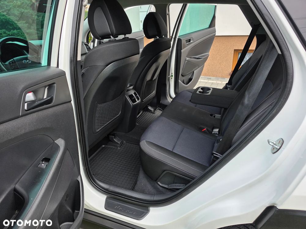 Hyundai Tucson blue 1.6 GDi 2WD Passion - 10