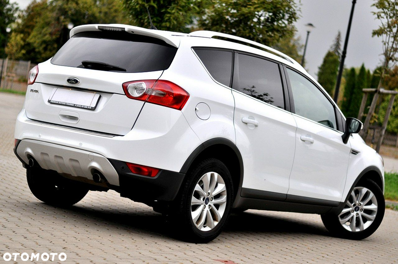 Ford Kuga 2.0 TDCi 2x4 Champions Edition - 3