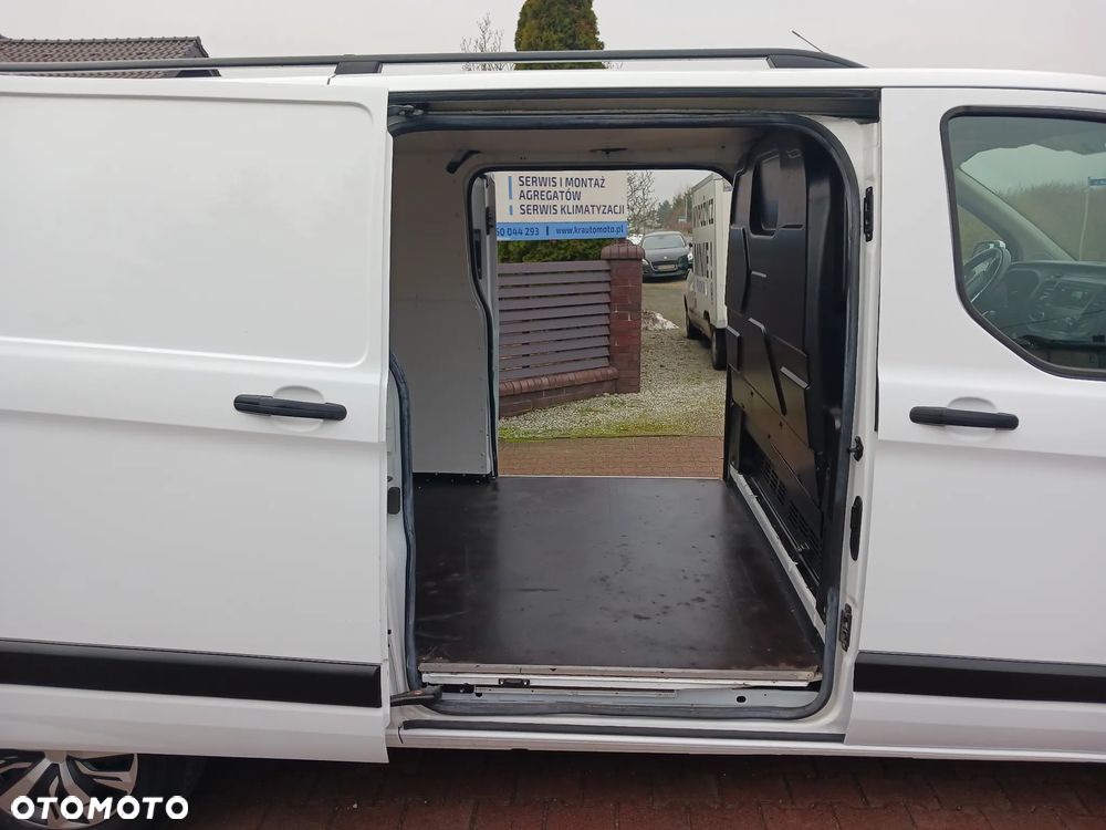 Ford Transit Custom - 9