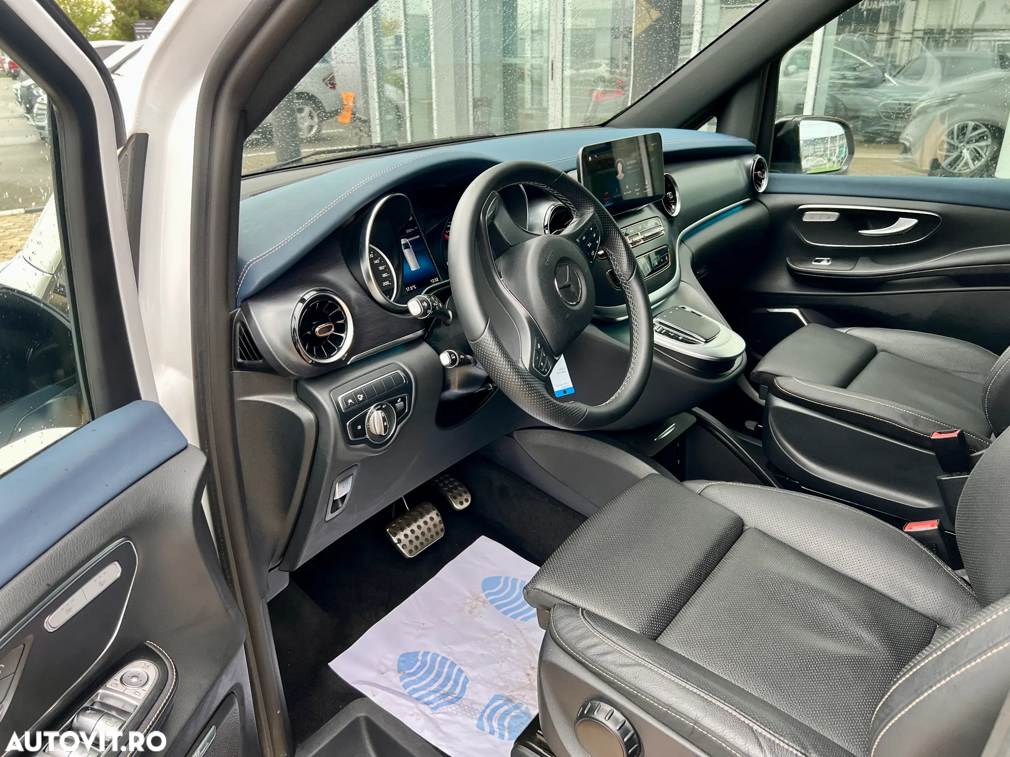 Mercedes-Benz EQV 300 Extra-Lung - 9