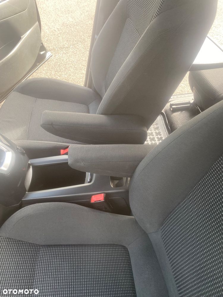 Peugeot 5008 1.6 BlueHDi Style 7os - 21