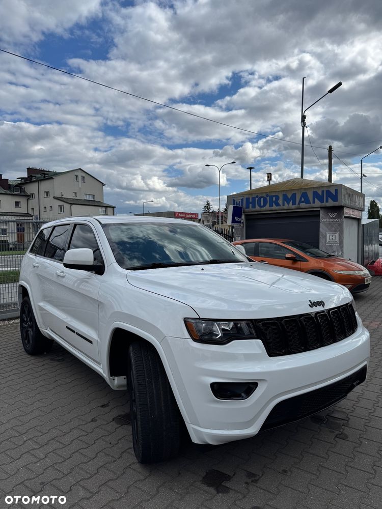 Jeep Grand Cherokee - 6