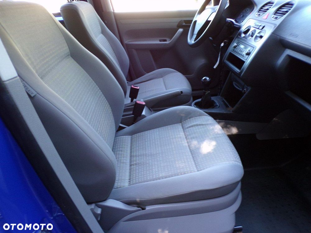 Volkswagen Caddy - 22