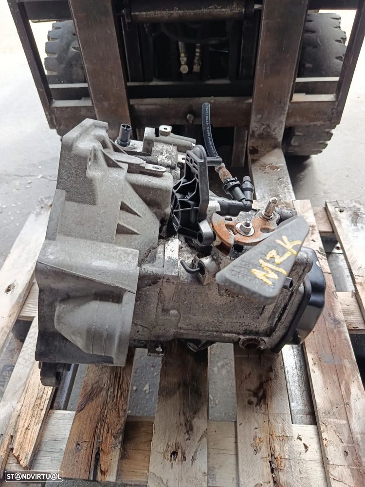 Caixa de velocidades VW Polo 1.2 Tdi REF: MZK - 4