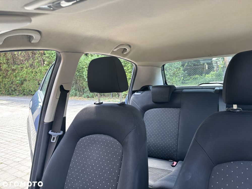 Fiat Grande Punto - 8