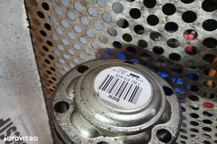Planetara spate dreapta 7531574 2.0D 7531574 2.0D BMW Seria 5 E60/E61 - 3