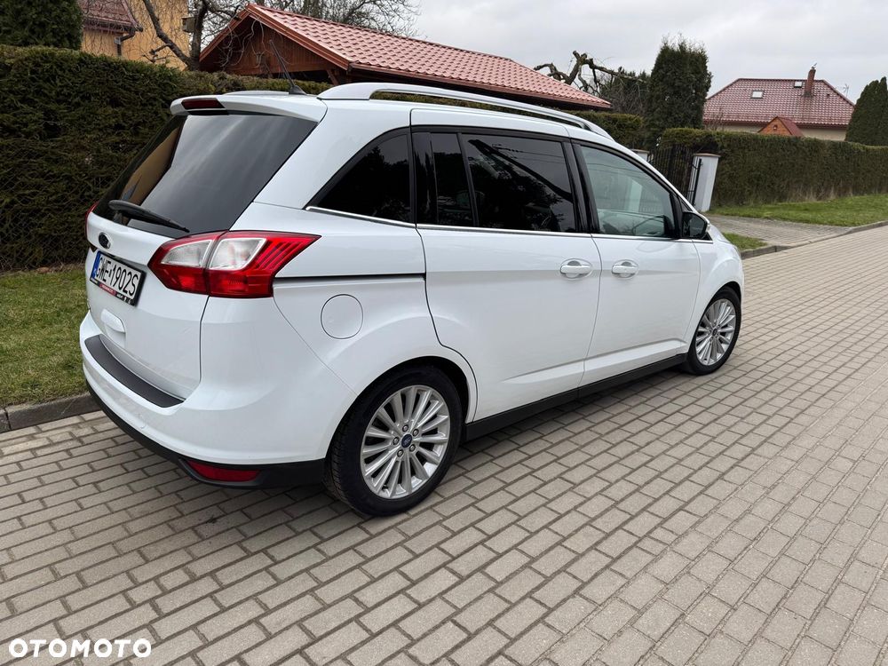 Ford Grand C-MAX - 3
