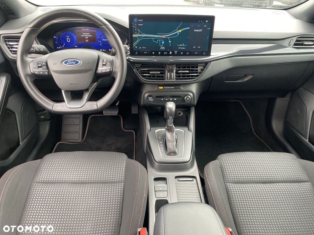 Ford Focus - 12