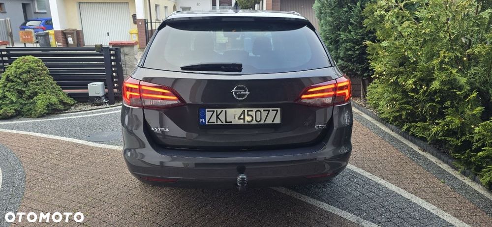Opel Astra 1.6 CDTI Cosmo - 3