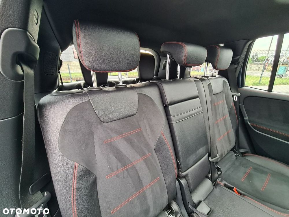 Mercedes-Benz GLB 200 d AMG Line 8G-DCT - 35