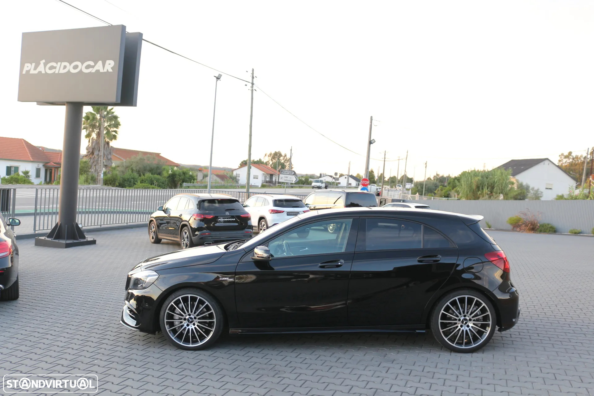 Mercedes-Benz A 45 AMG 4-Matic - 8