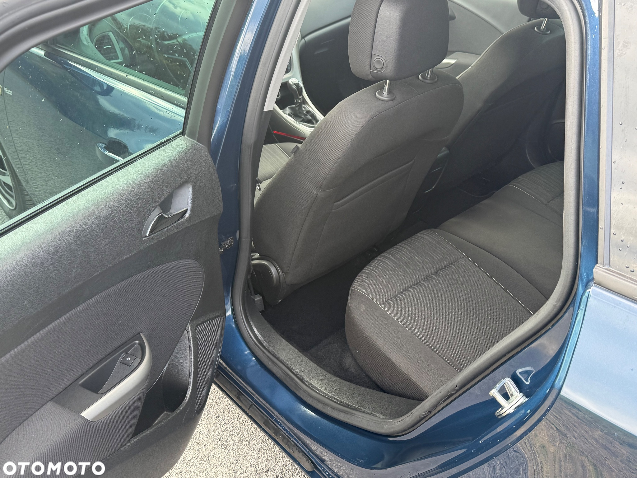 Opel Astra 1.6 Caravan Cosmo - 13