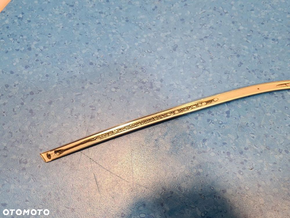 FIAT CROMA II LIFT LISTWA OZDOBNA SZYBY KAROSERYJNEJ PRAWY TYŁ CHROM - 6
