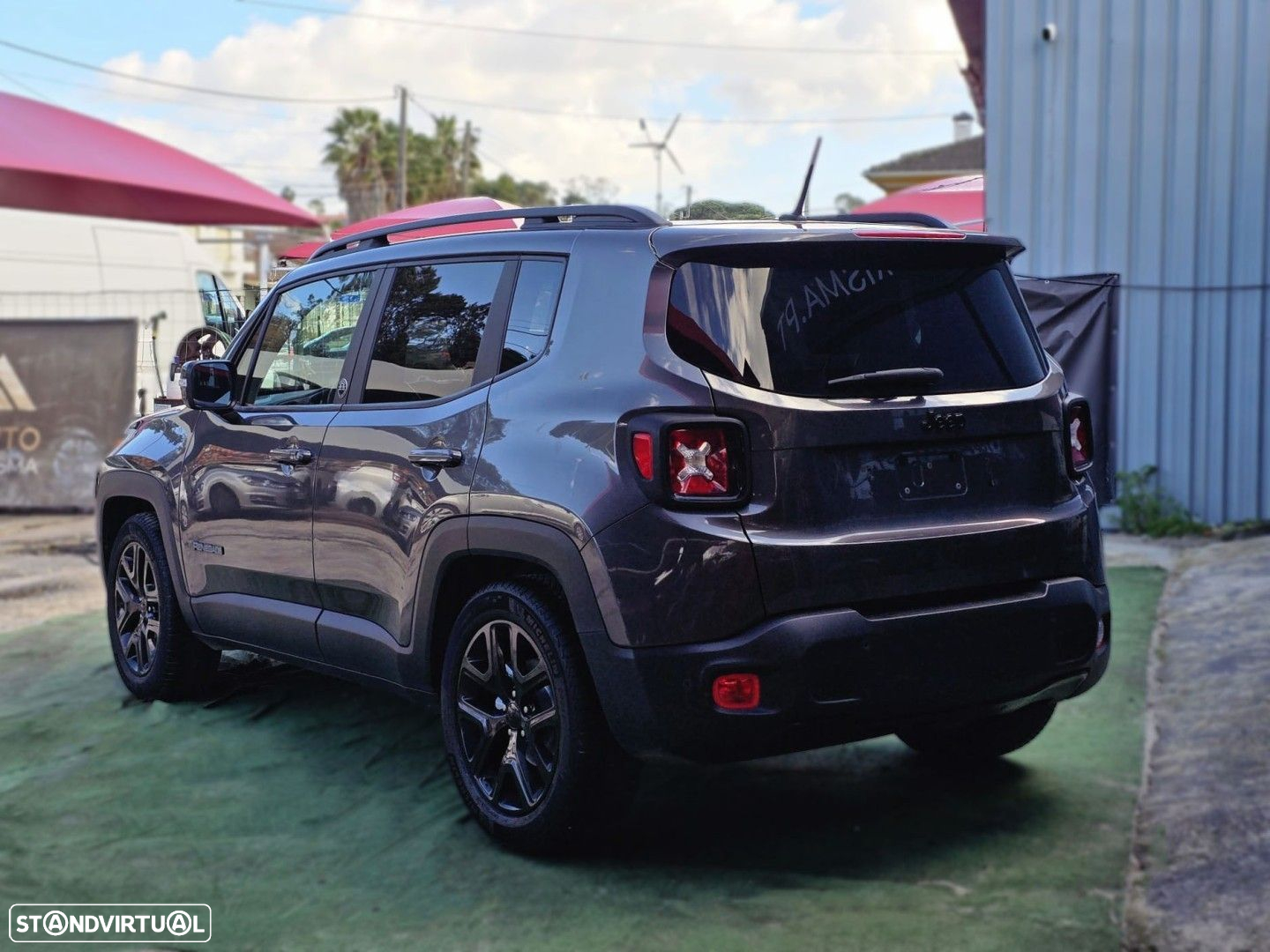Jeep Renegade 1.6 MJD Night Eagle - 4