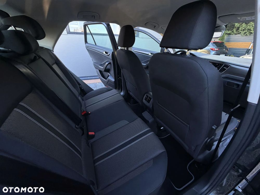 Volkswagen T-Roc 1.5 TSI ACT OPF DSG - 17