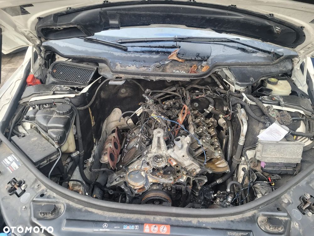 mercedes r-klasa w251 silnik 3.5 m272 skrzynia sanki belka przód tył wahacz zacisk zwrotnica - 2