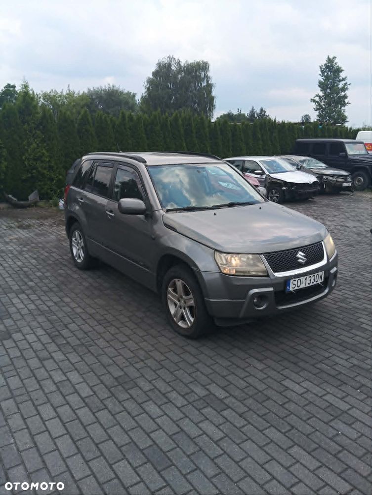 Suzuki Grand Vitara 2.0 - 2