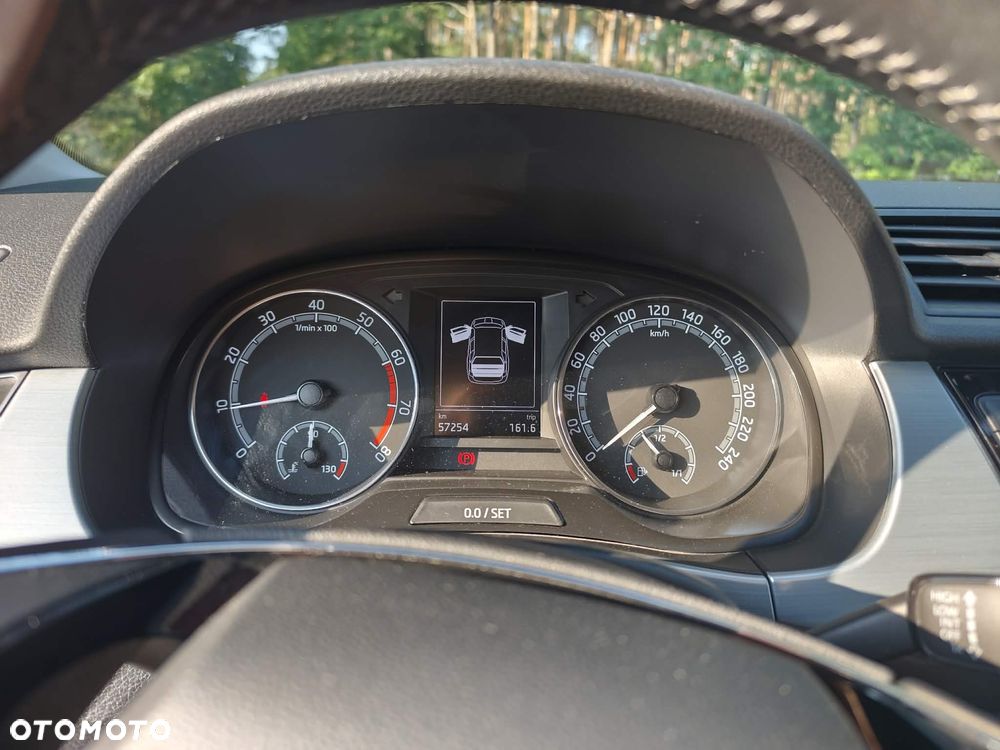 Skoda Fabia 1.0 Ambition - 8