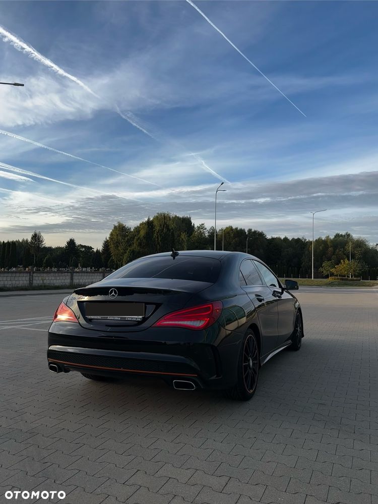 Mercedes-Benz CLA 250 7G-DCT AMG Line - 5
