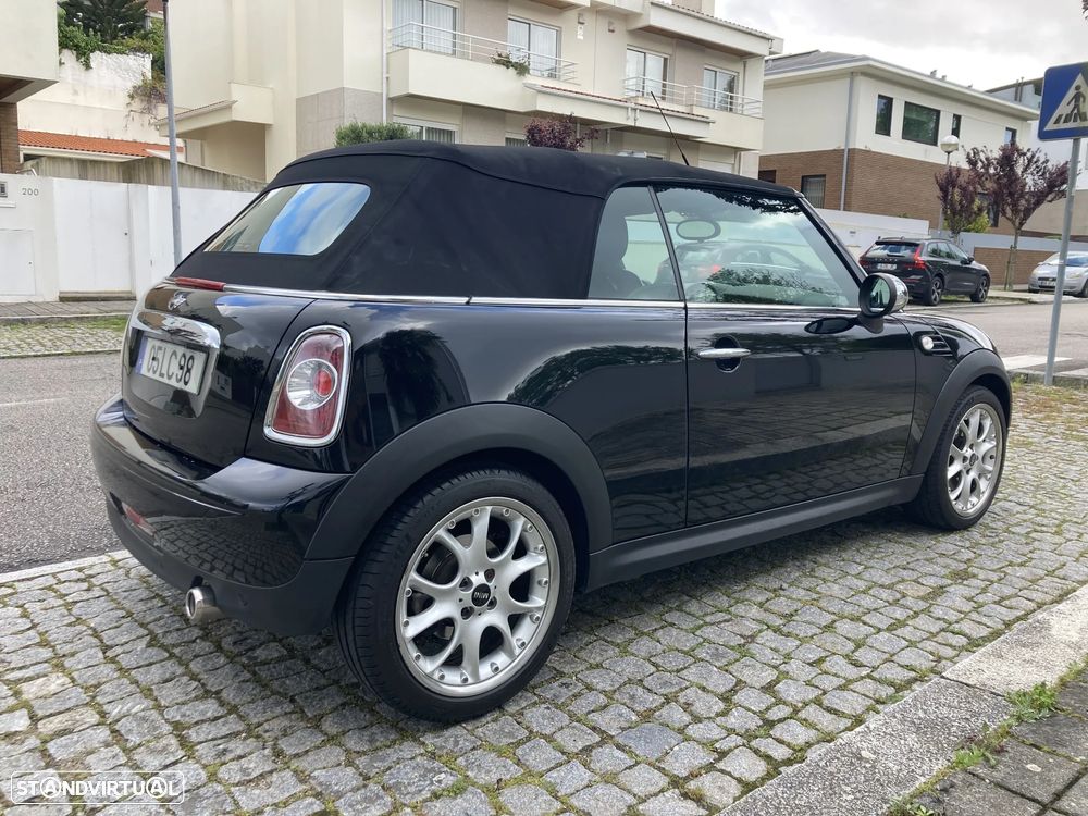 MINI Cabrio Cooper D - 11