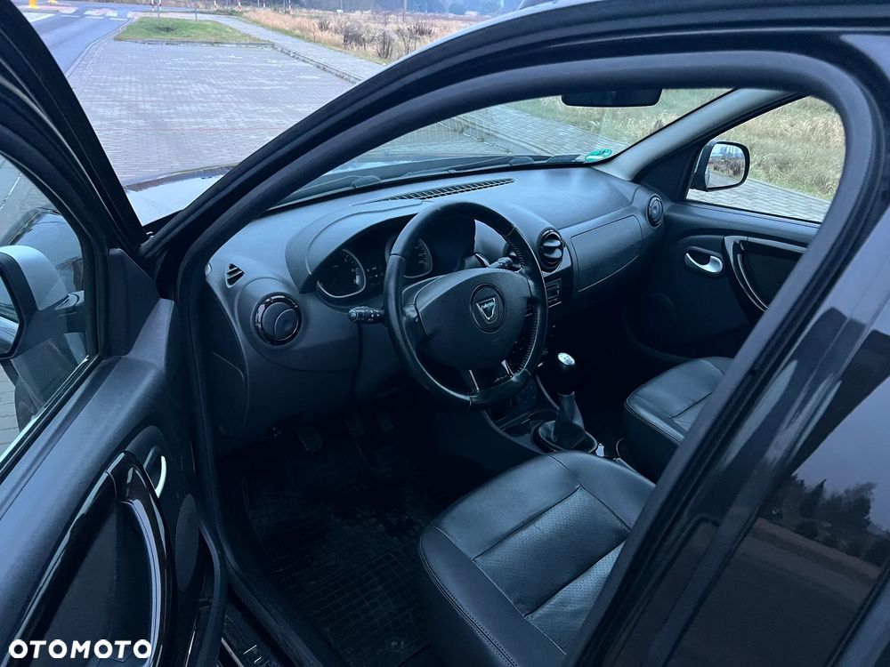 Dacia Duster 1.6 - 8