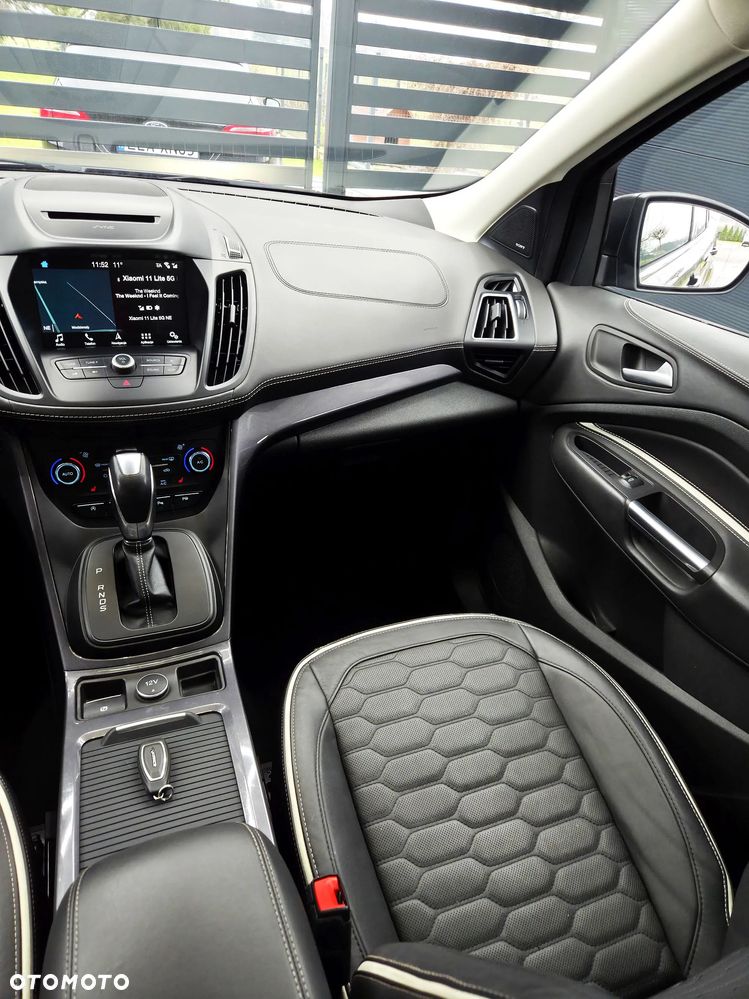 Ford Kuga 1.5 EcoBoost 4x4 Vignale - 31