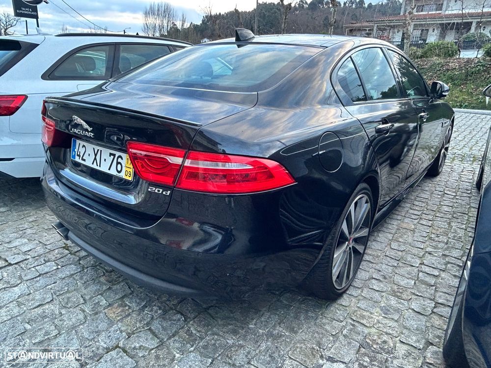 Jaguar XE 20d AWD Aut. R-Sport - 13
