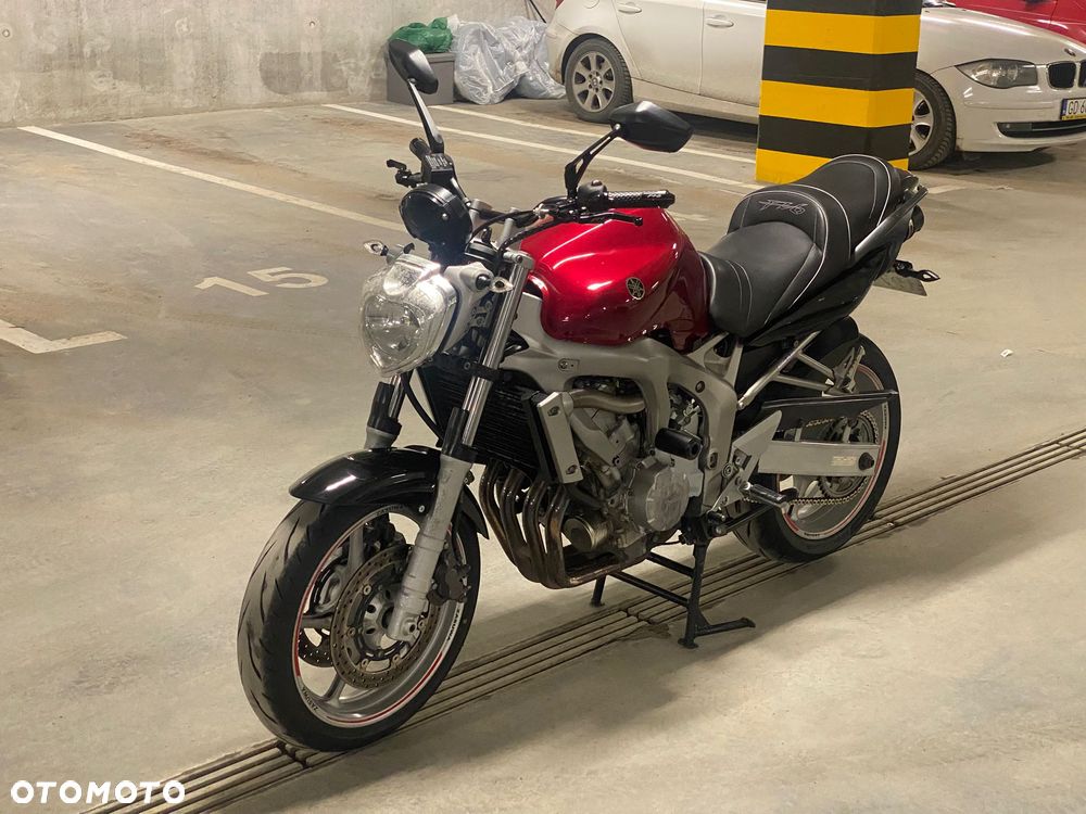 Yamaha FZ6 - 1