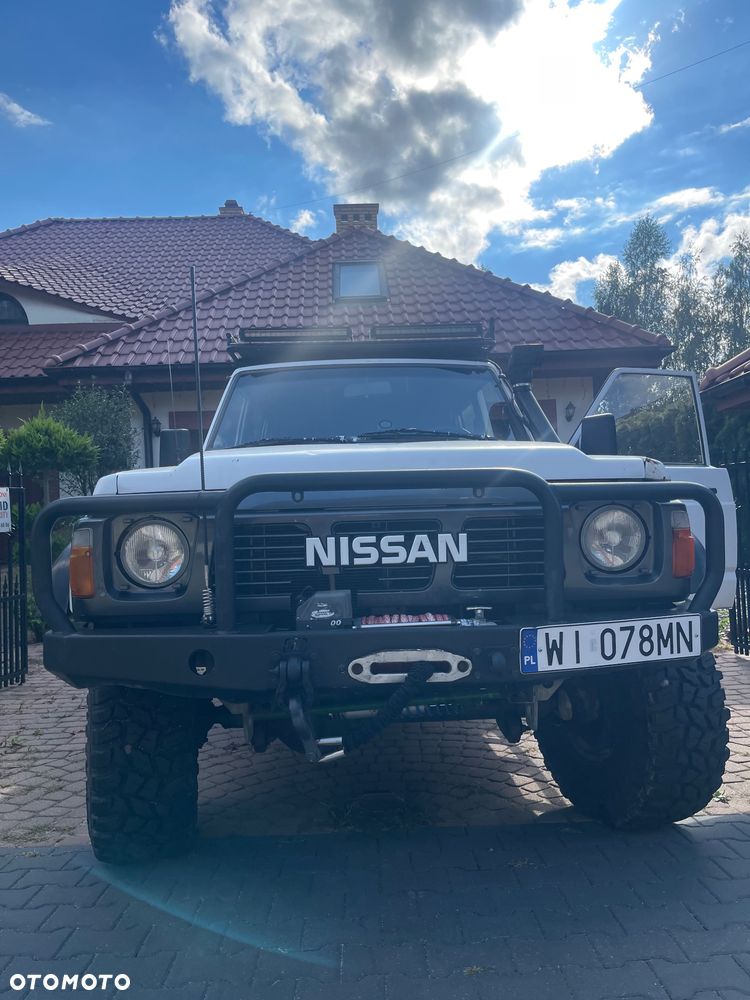 Nissan King Cab - 1
