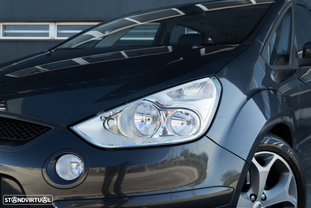 Ford S-Max 1.8 TDCi Titanium 7L - 25