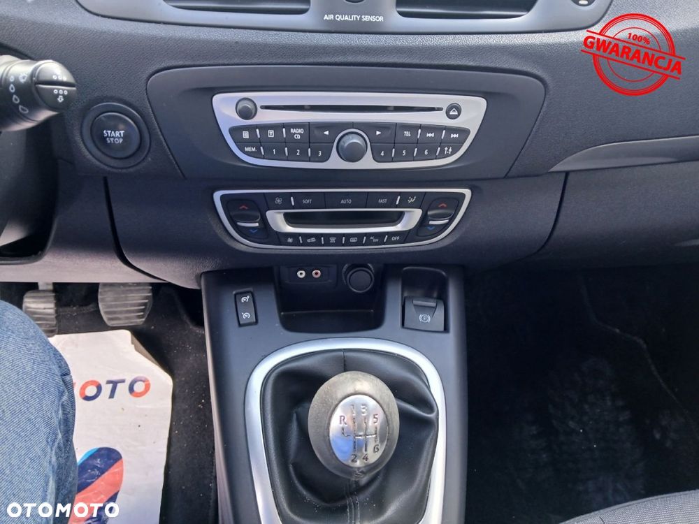 Renault Scenic 1.6 dCi Energy Bose Edition S&S - 16