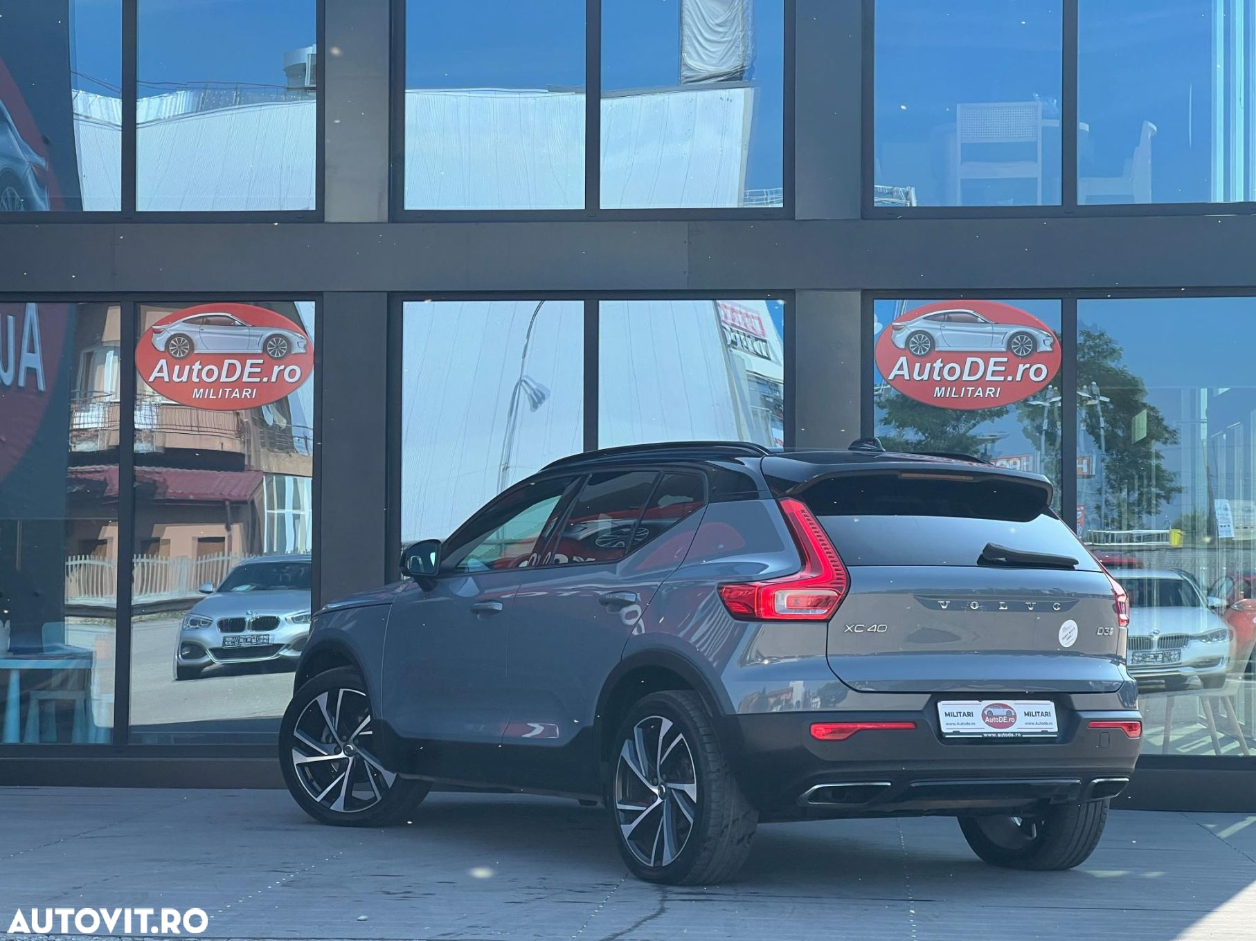 Volvo XC 40 D3 R-Design - 3
