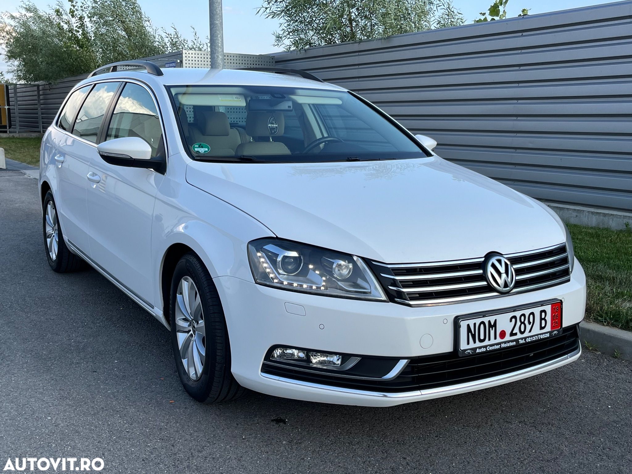 Volkswagen Passat Variant 2.0 TDI DPF DSG Individual - 1