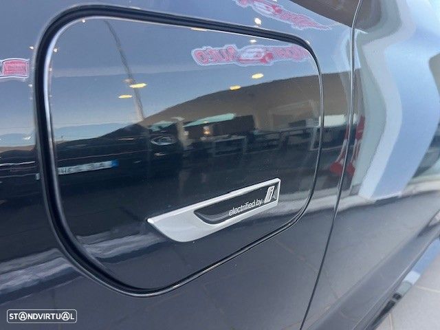 BMW 520 e Pack M - 17