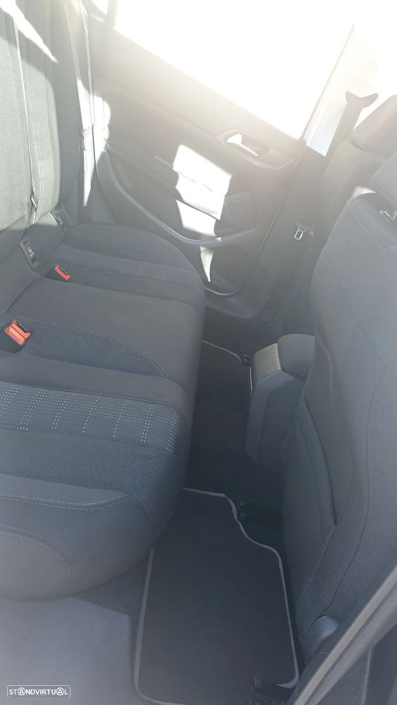 Peugeot 308 1.6 BlueHDi Allure J17 - 30