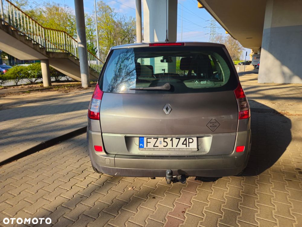 Renault Scenic - 5