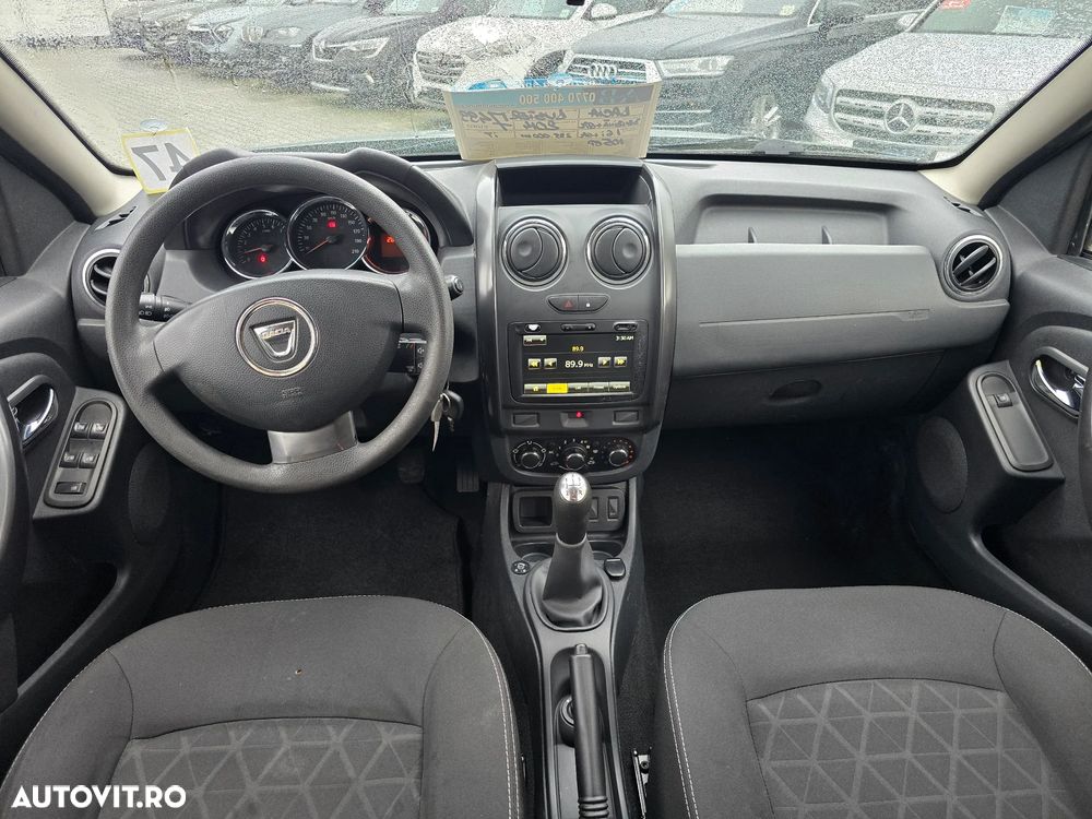 Dacia Duster 1.6 16V 105 4x2 Laureate - 7