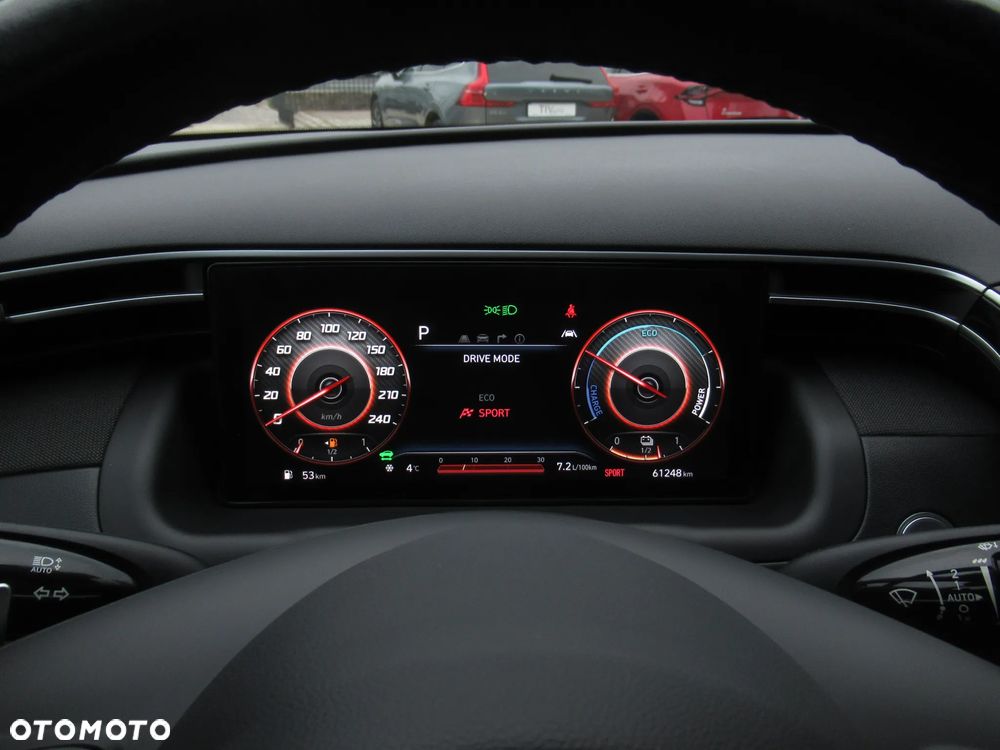 Hyundai Tucson 1.6 T-GDi HEV Executive 2WD - 35