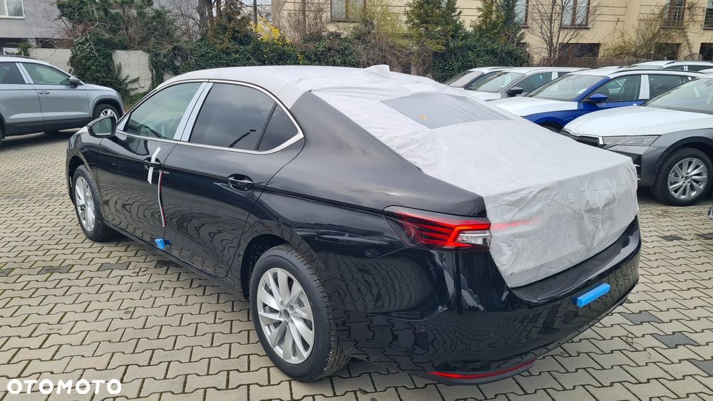 Skoda Superb 2.0 TSI Drive DSG - 6