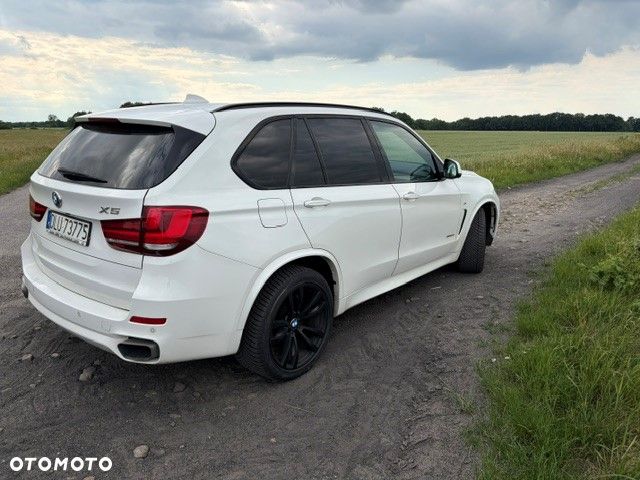 BMW X5 xDrive35i M Sport Edition - 7