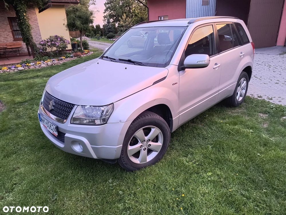 Suzuki Grand Vitara 1.9 DDiS De Luxe - 1