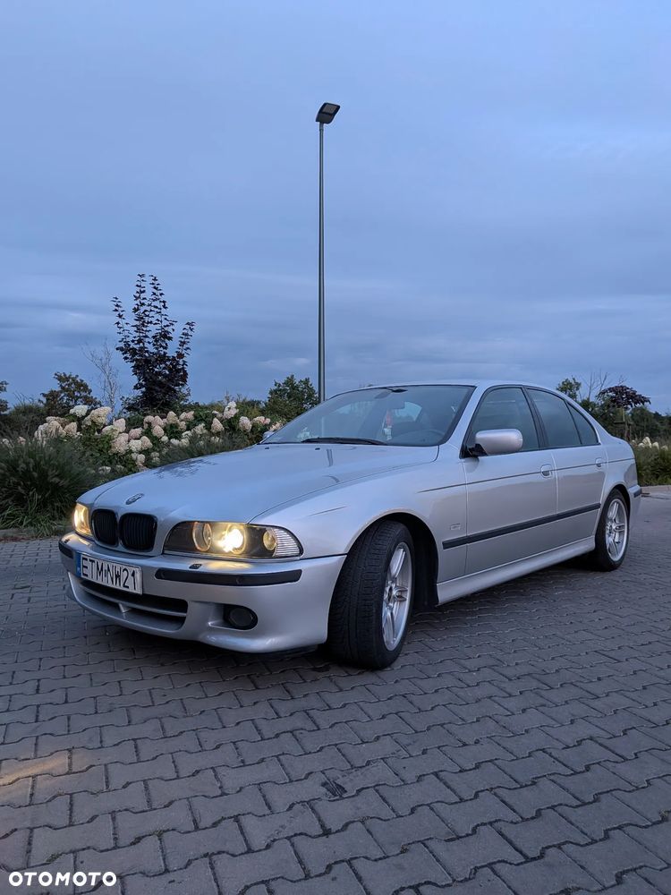 BMW Seria 5 - 1