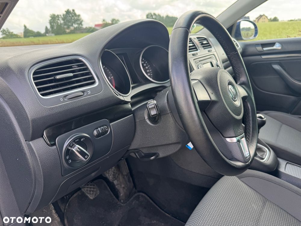 Volkswagen Golf 2.0 TDI Comfortline - 15