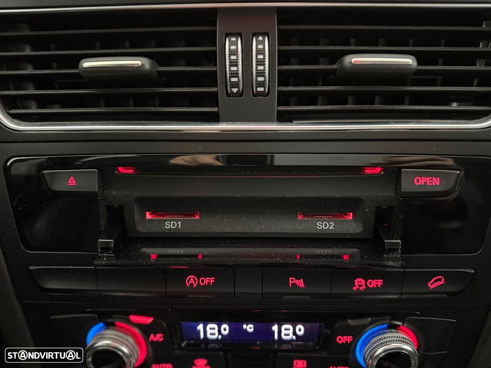 Audi Q5 2.0 TDI Business Line S-line - 22